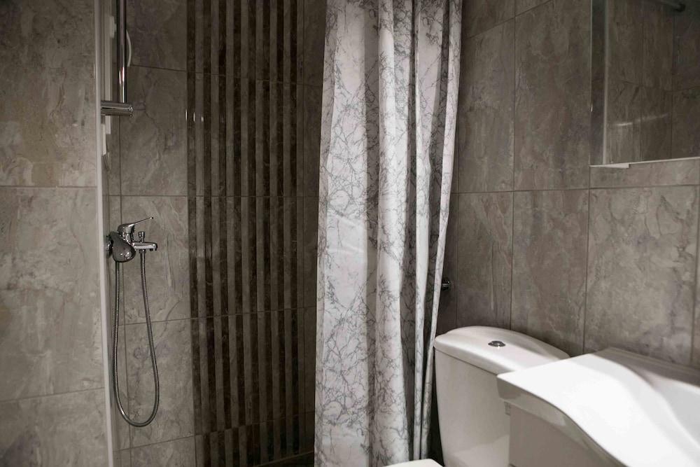 Appartement House, Kolchidos, Ampelokipoi Metro, Athènes
