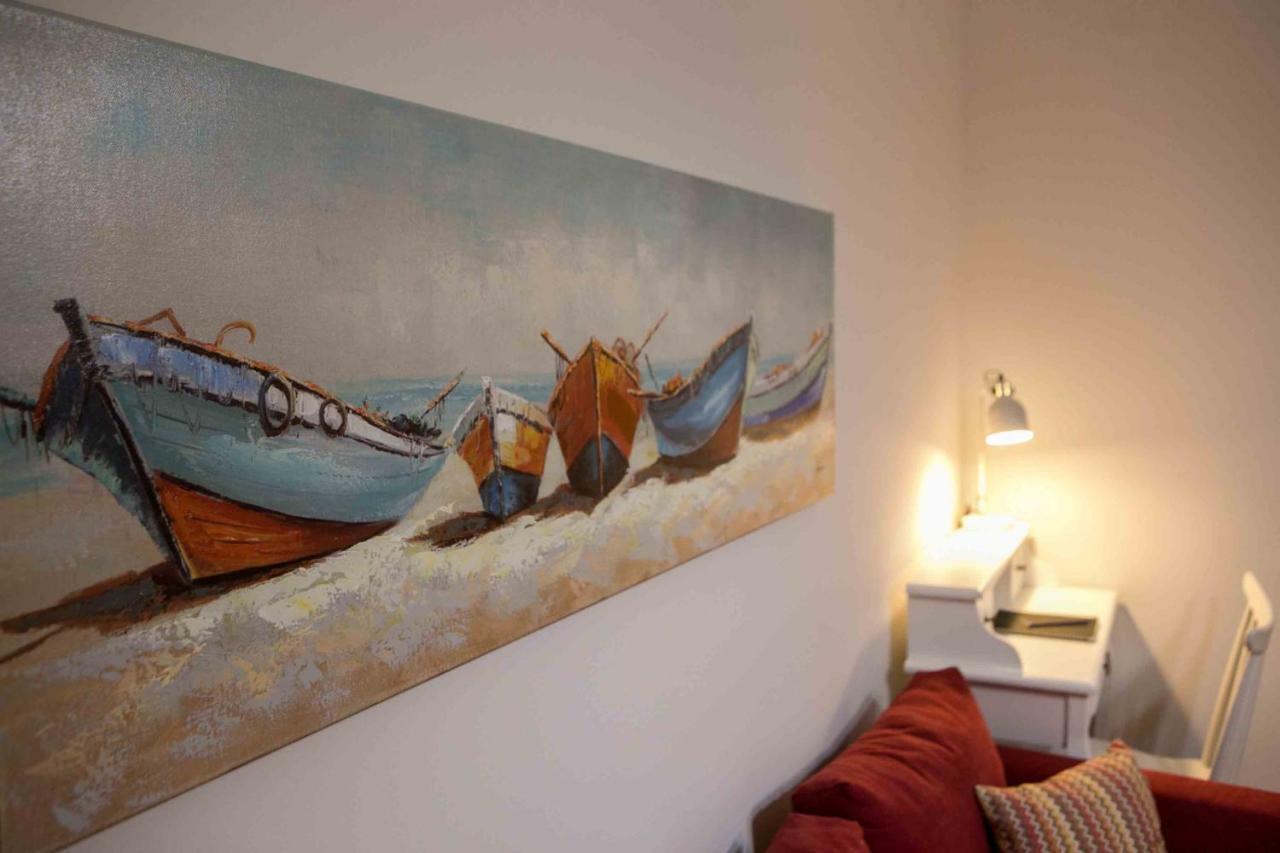 Appartement House, Kolchidos, Ampelokipoi Metro, *